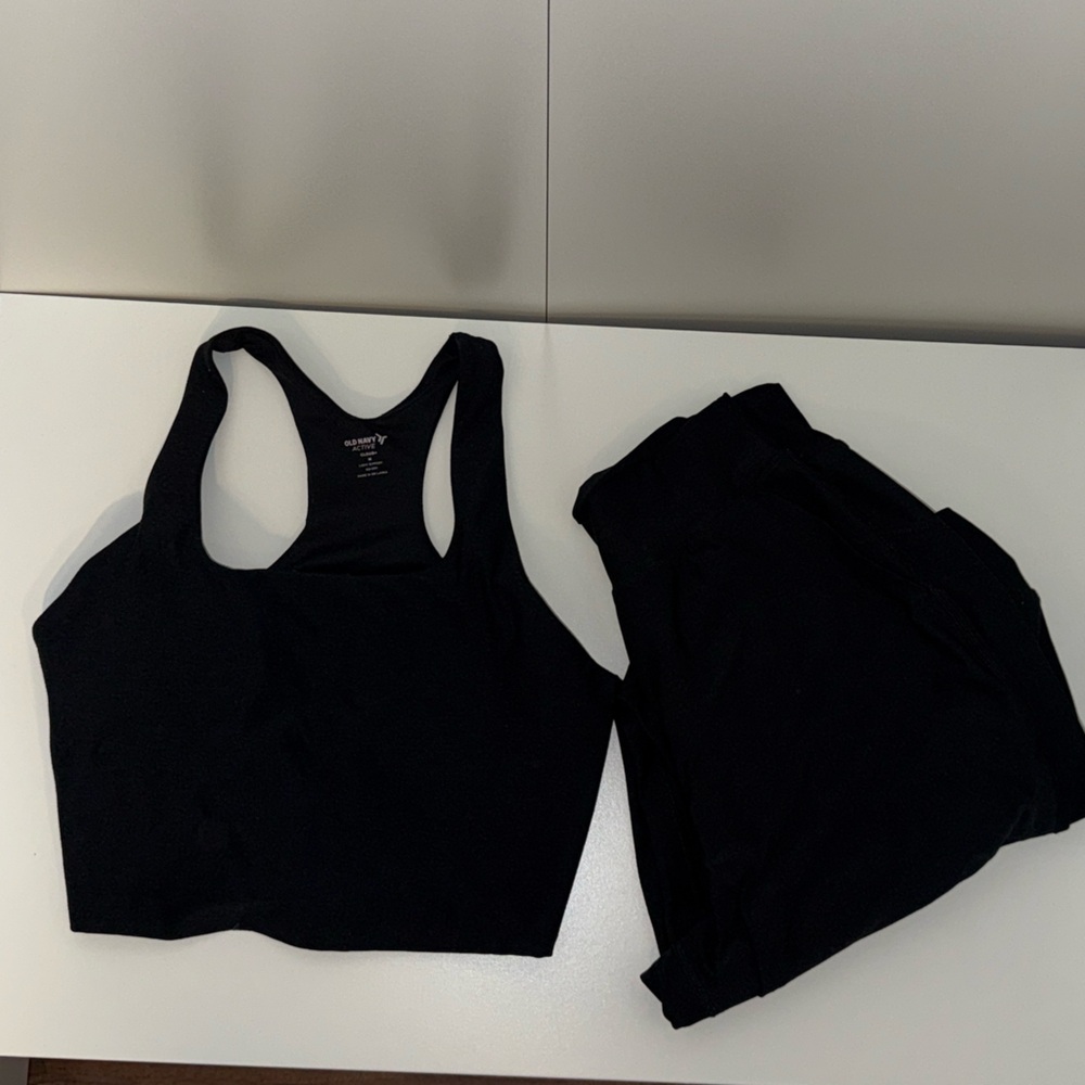 Old Navy Active Jogger Set